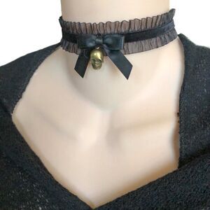 Gothic Black Skull Choker Antique Bronze 3D Charm Stretch Velvet Ribbon Necklace